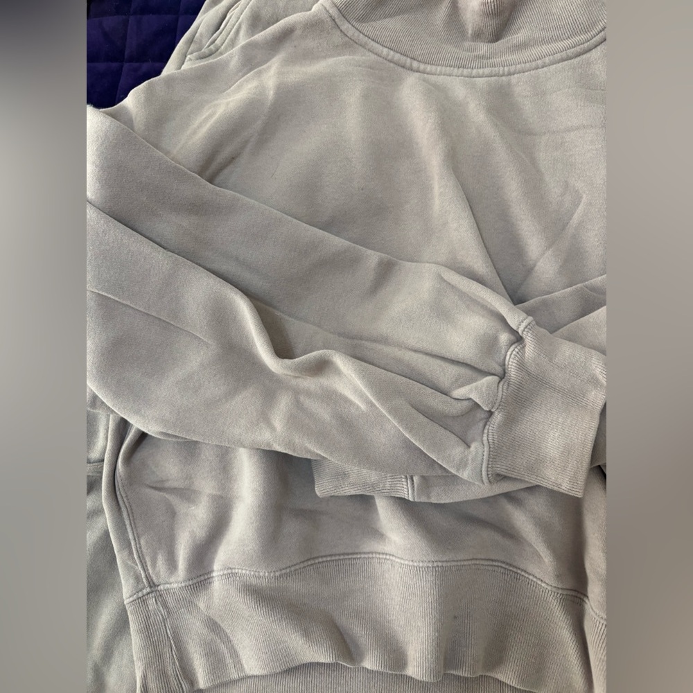 Abercrombie & Fitch beige sweatsuit two piece sweatshirt and sweatpants